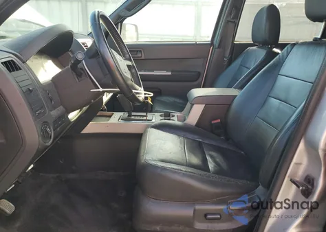 2012 Ford Escape Xlt z USA, uszkodzony, nr VIN 1FMCU9DG1CKB61670